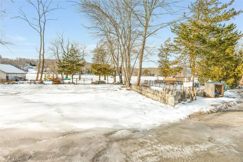 30 Shawnee Road Putnam Valley NY 10579