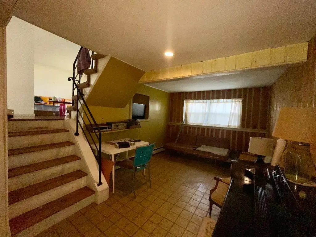 26 Violet Lane Commack NY 11725
