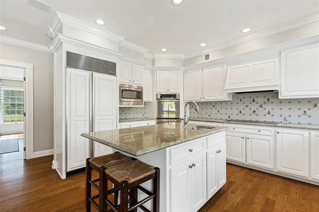 9 Westwood Drive Harrison NY 10528