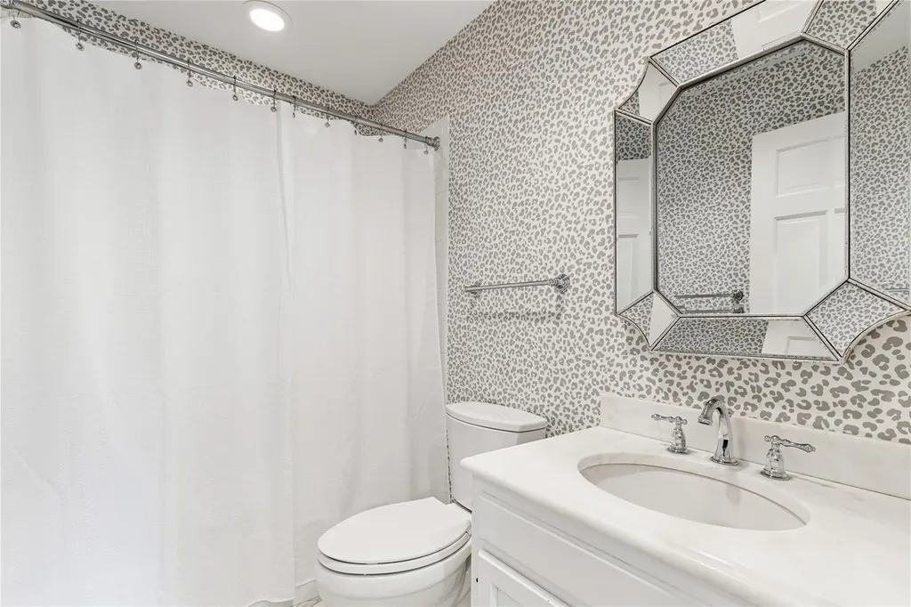 9 Westwood Drive Harrison NY 10528
