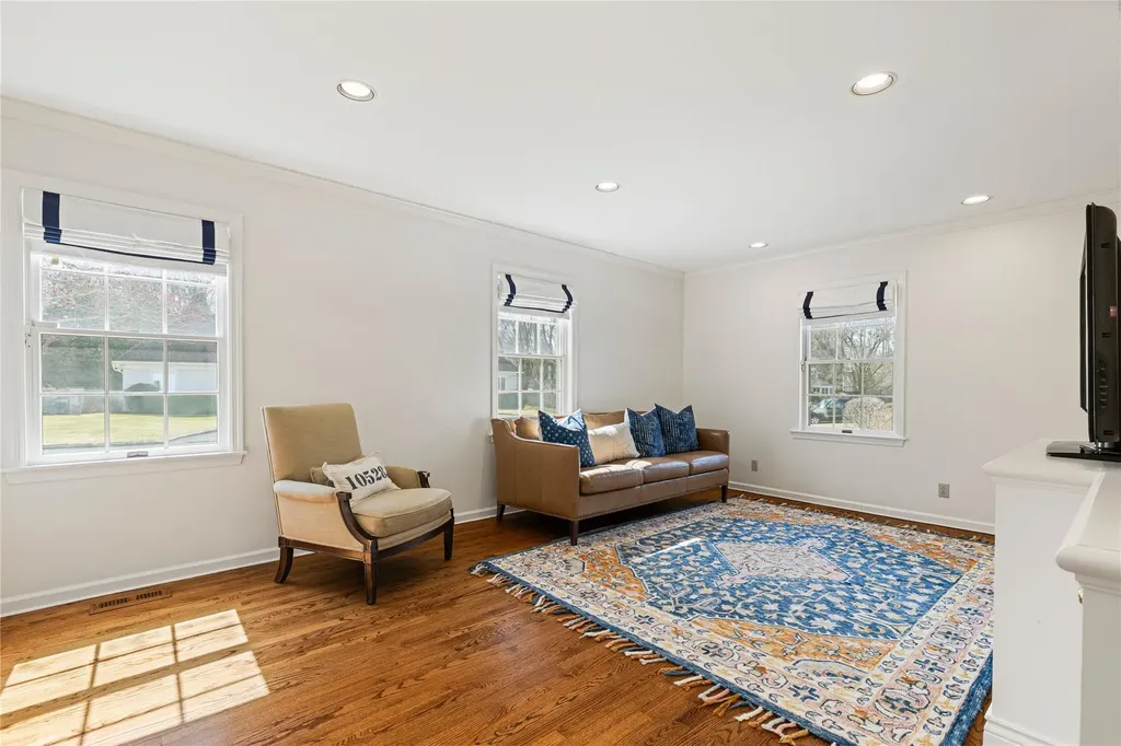9 Westwood Drive Harrison NY 10528