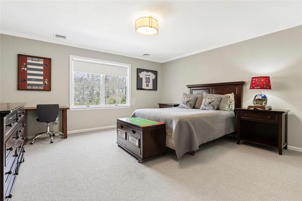 9 Westwood Drive Harrison NY 10528