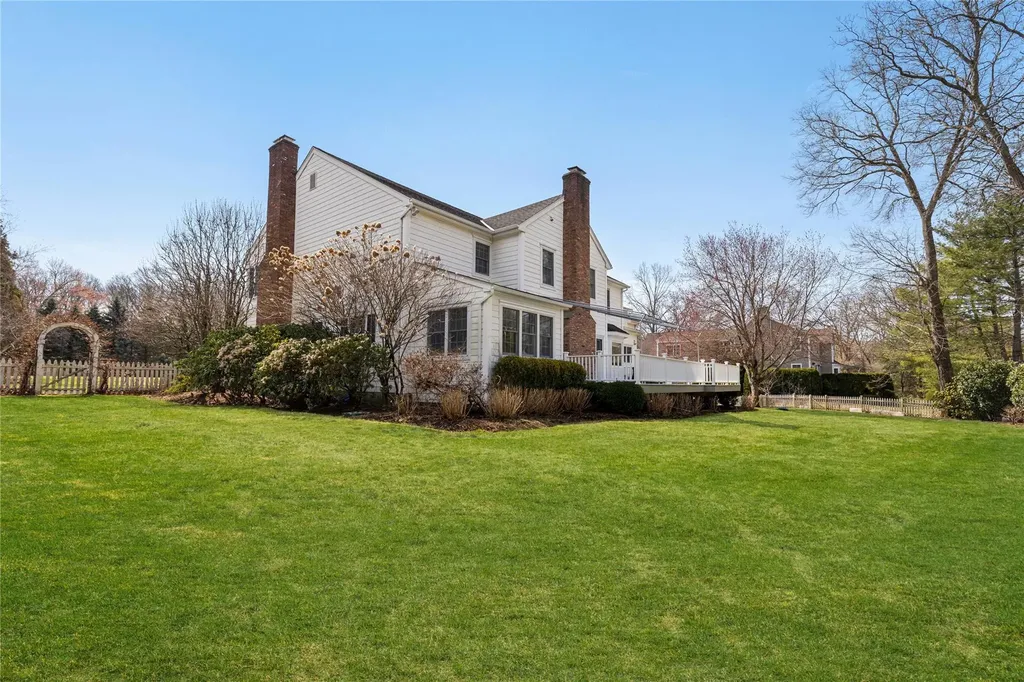 9 Westwood Drive Harrison NY 10528