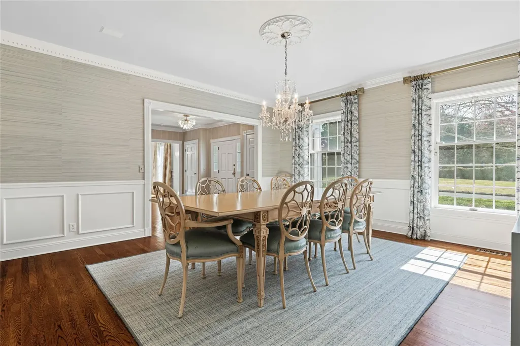 9 Westwood Drive Harrison NY 10528