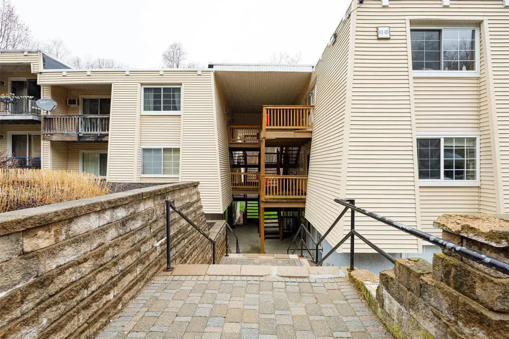 416 Fox Run Lane Carmel NY 10512