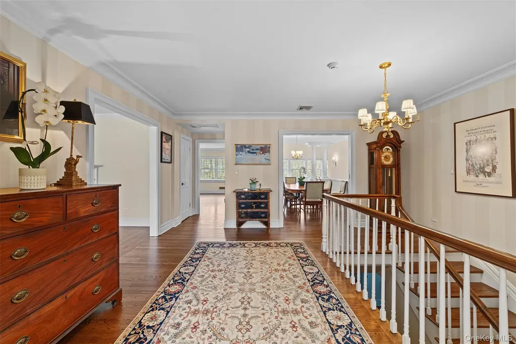 52 Oakledge Road Bronxville NY 10708