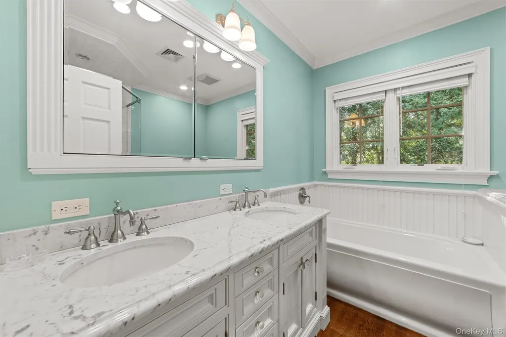 52 Oakledge Road Bronxville NY 10708