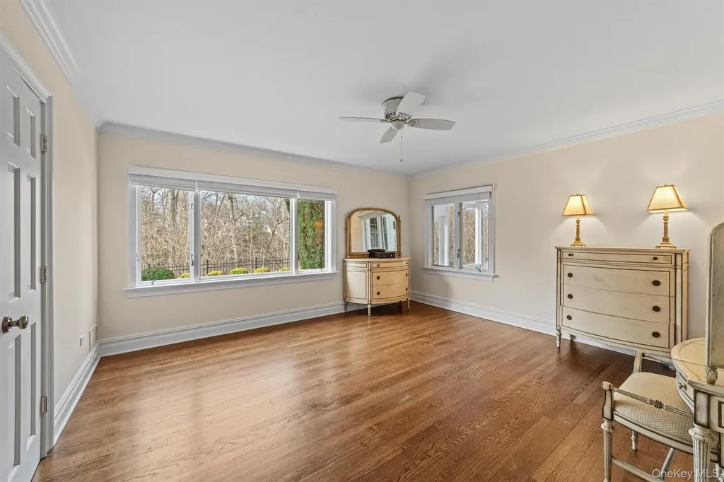 52 Oakledge Road Bronxville NY 10708