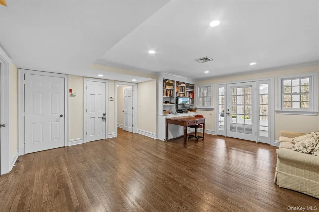 52 Oakledge Road Bronxville NY 10708