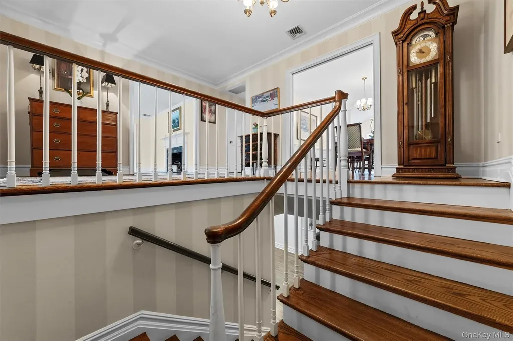 52 Oakledge Road Bronxville NY 10708