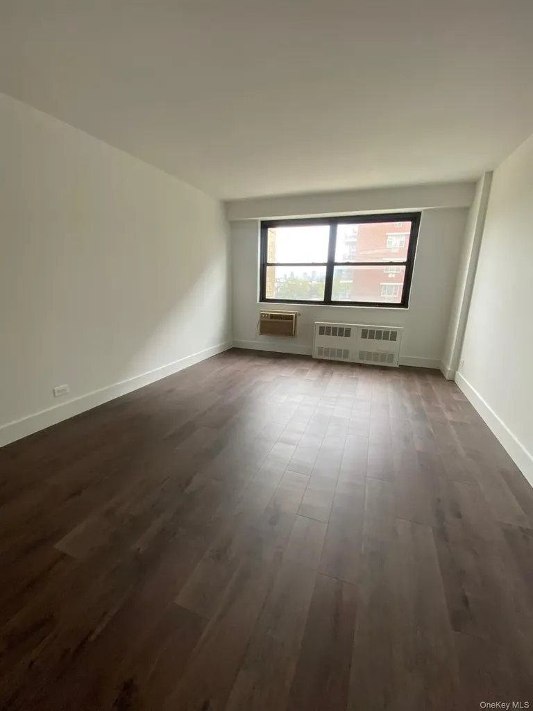 39-60 54 Street Woodside NY 11377