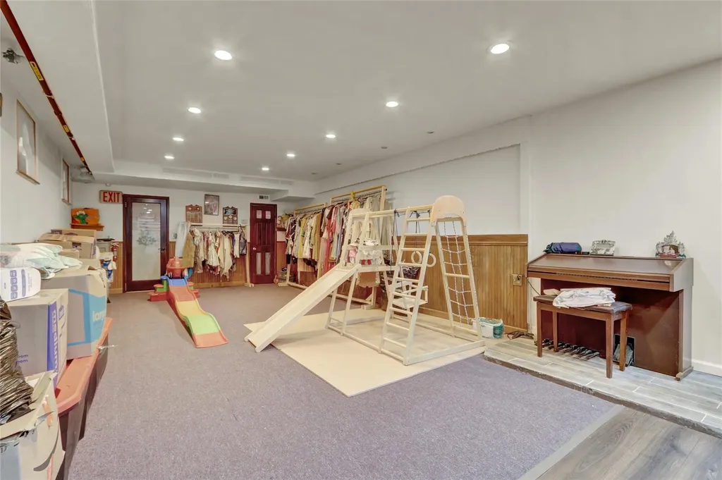 1927 Schenectady Avenue Brooklyn NY 11234