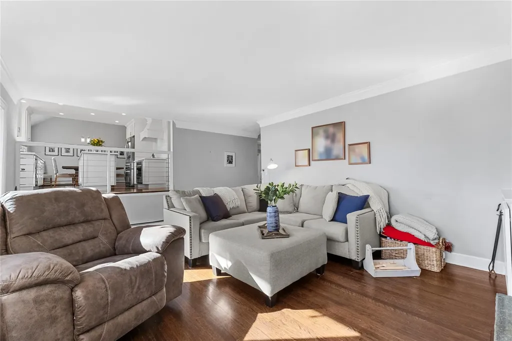 37 Astor Drive Mahopac NY 10541