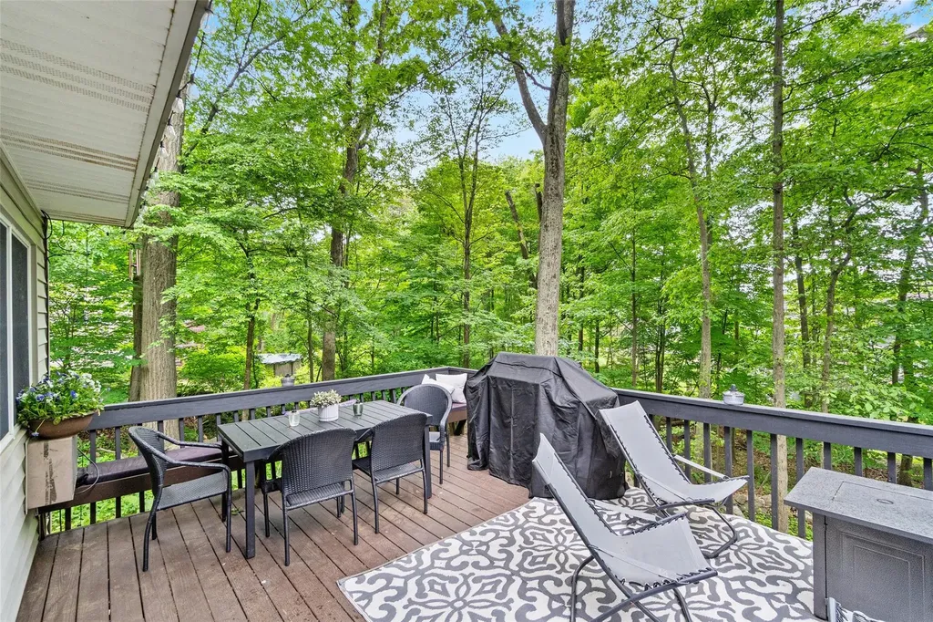 37 Astor Drive Mahopac NY 10541