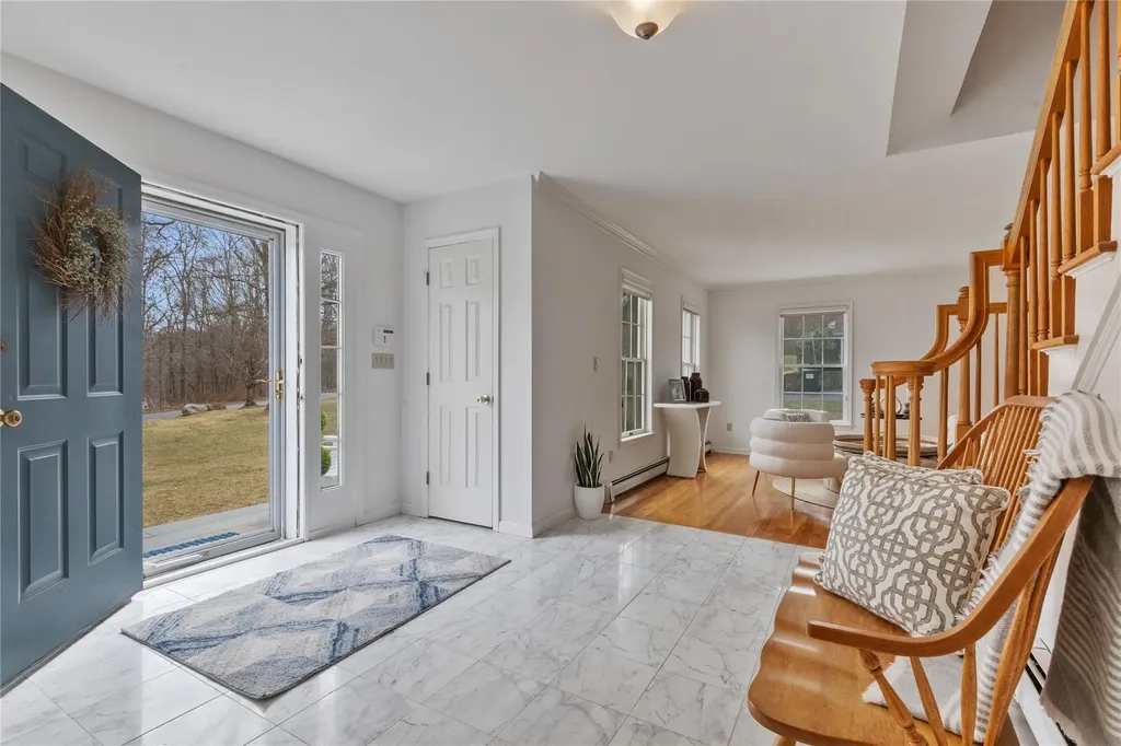 15 Shoshone Drive Katonah NY 10536