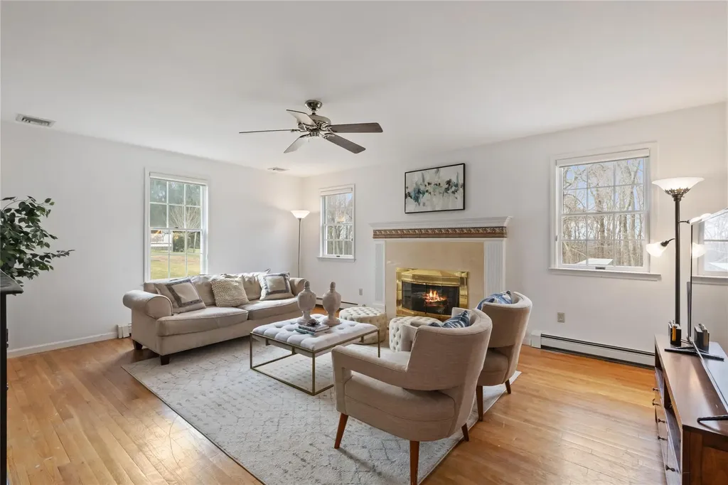 15 Shoshone Drive Katonah NY 10536