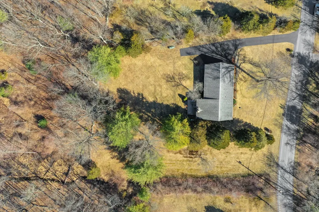 24 Rivka Road Saugerties NY 12477