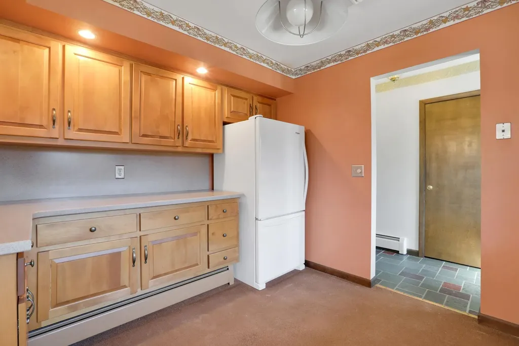 24 Rivka Road Saugerties NY 12477