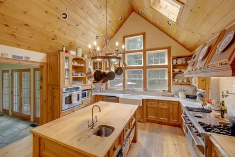 209 Hardscrabble Road North Salem NY 10560