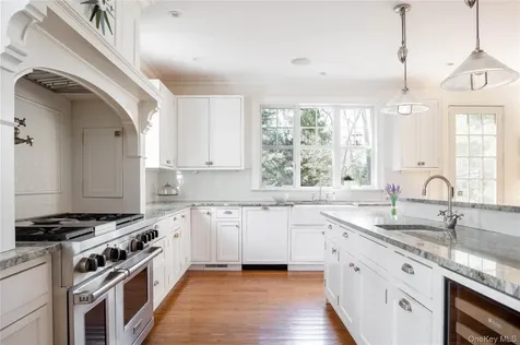 53 Cedar Lane W Remsenburg NY 11960