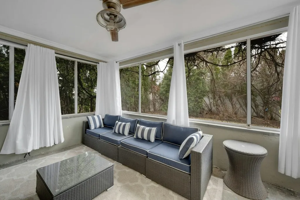 178 Beech Street Eastchester NY 10709
