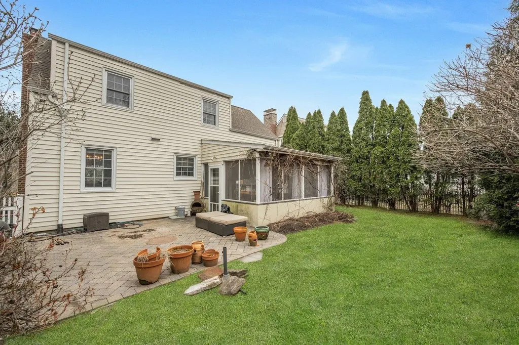 178 Beech Street Eastchester NY 10709