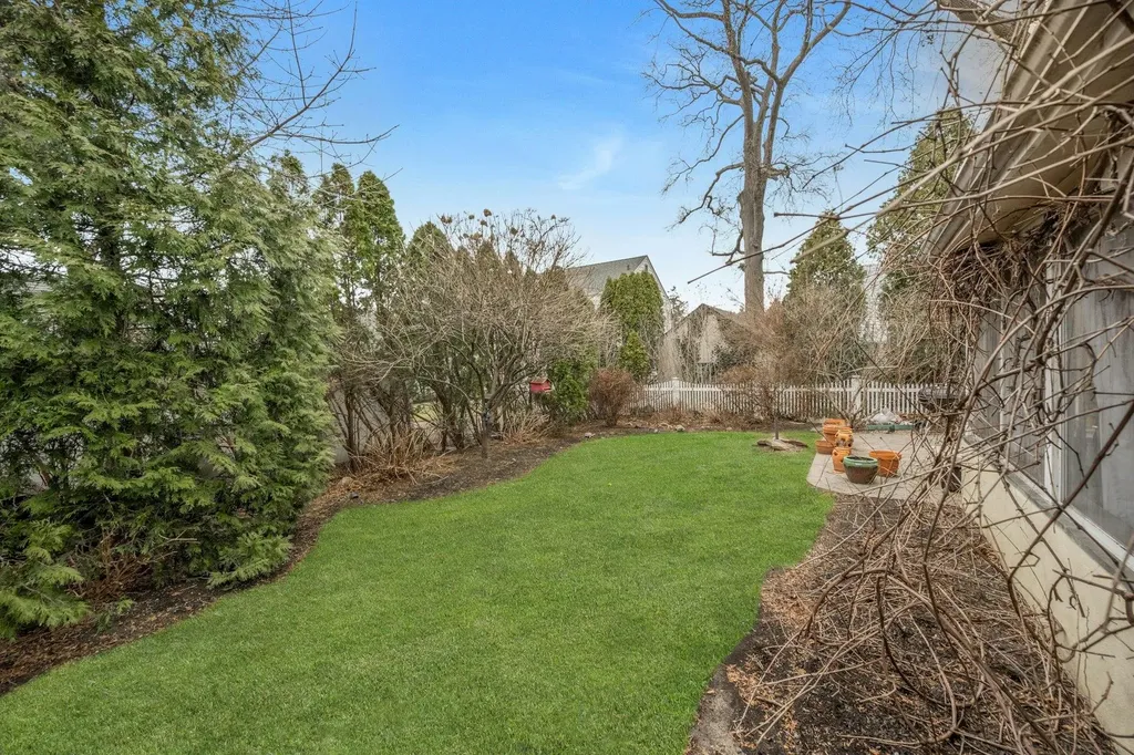 178 Beech Street Eastchester NY 10709