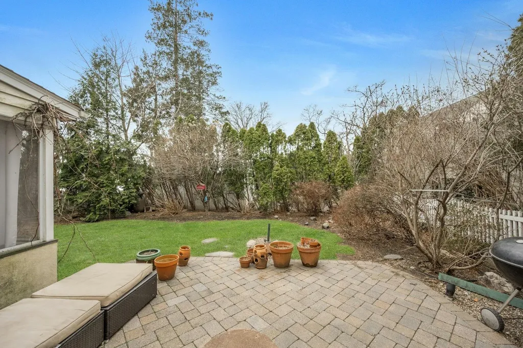 178 Beech Street Eastchester NY 10709