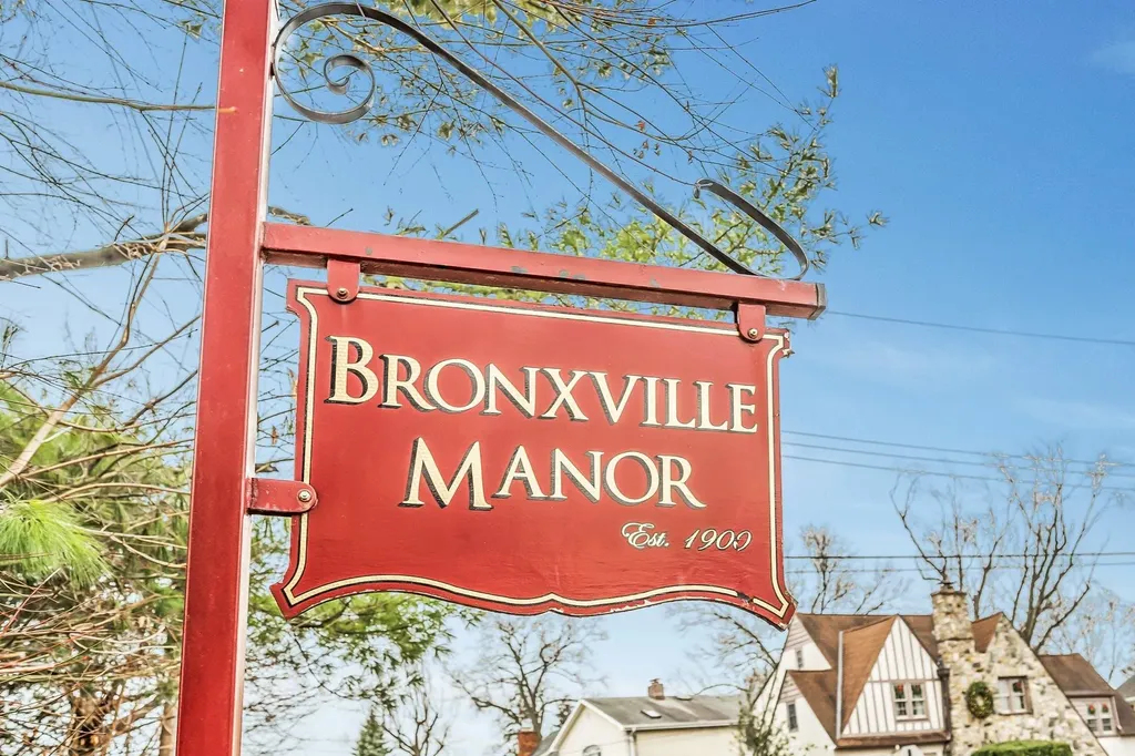 178 Beech Street Eastchester NY 10709