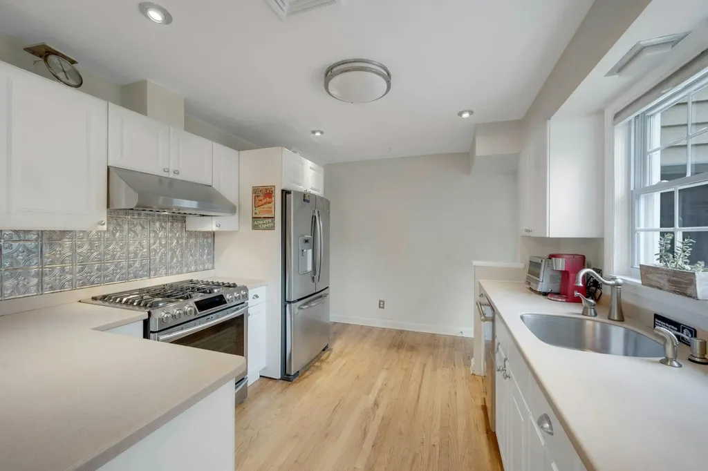 178 Beech Street Eastchester NY 10709