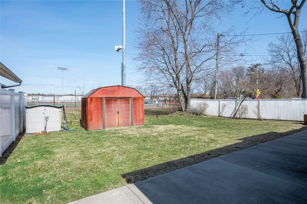 1 Glenda Drive West Babylon NY 11704