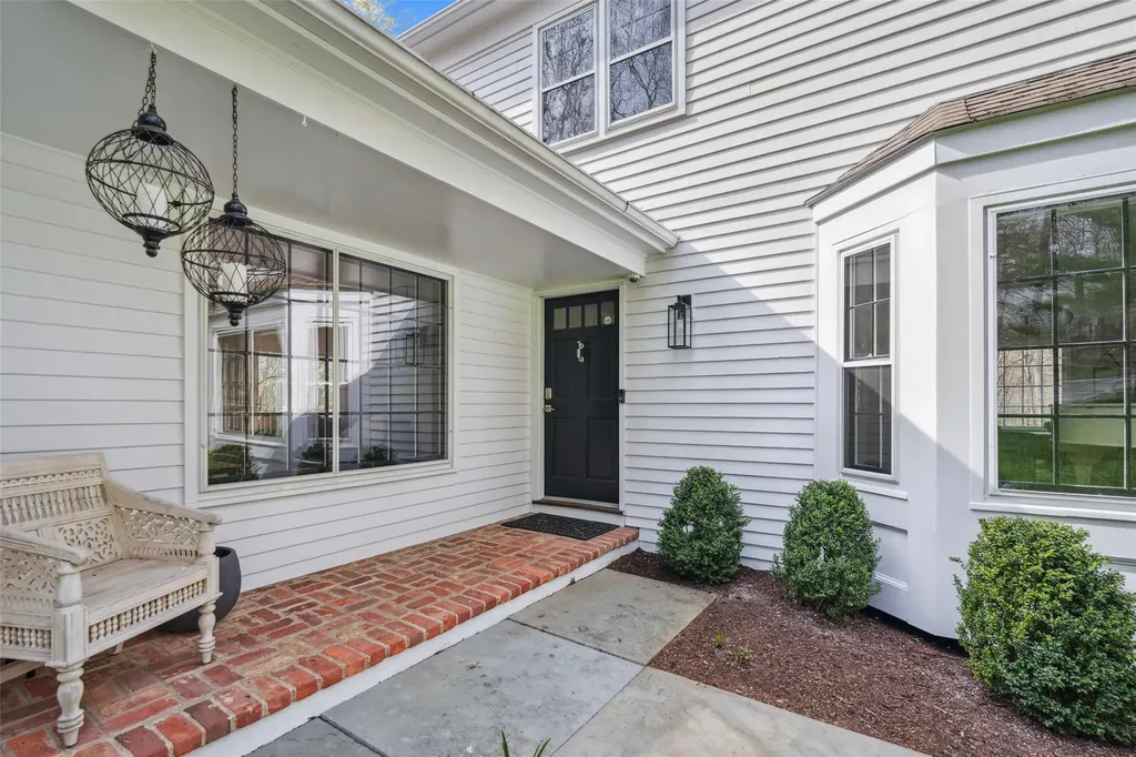 268 Trinity Pass Road Pound Ridge NY 10576