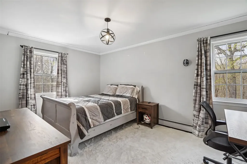 268 Trinity Pass Road Pound Ridge NY 10576