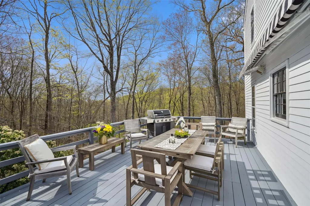 268 Trinity Pass Road Pound Ridge NY 10576