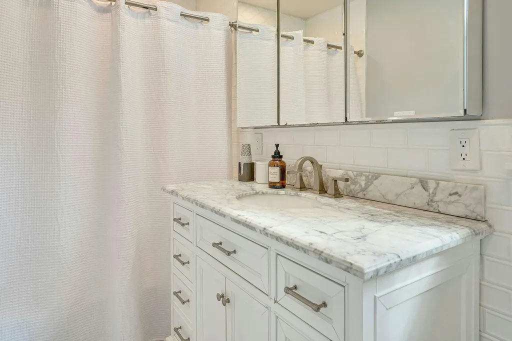 23 Parsons Drive Dix Hills NY 11746