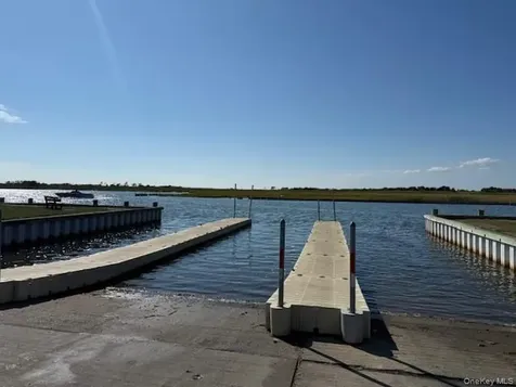 9 Pine Tree Drive Shirley NY 11967