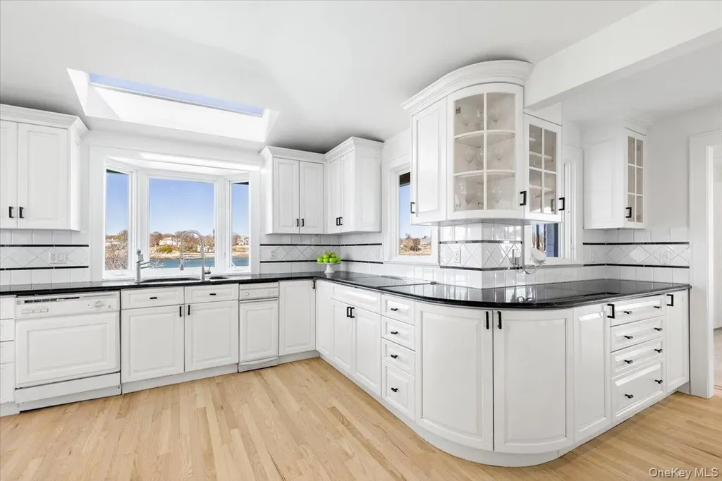 6 North Island Rye NY 10580