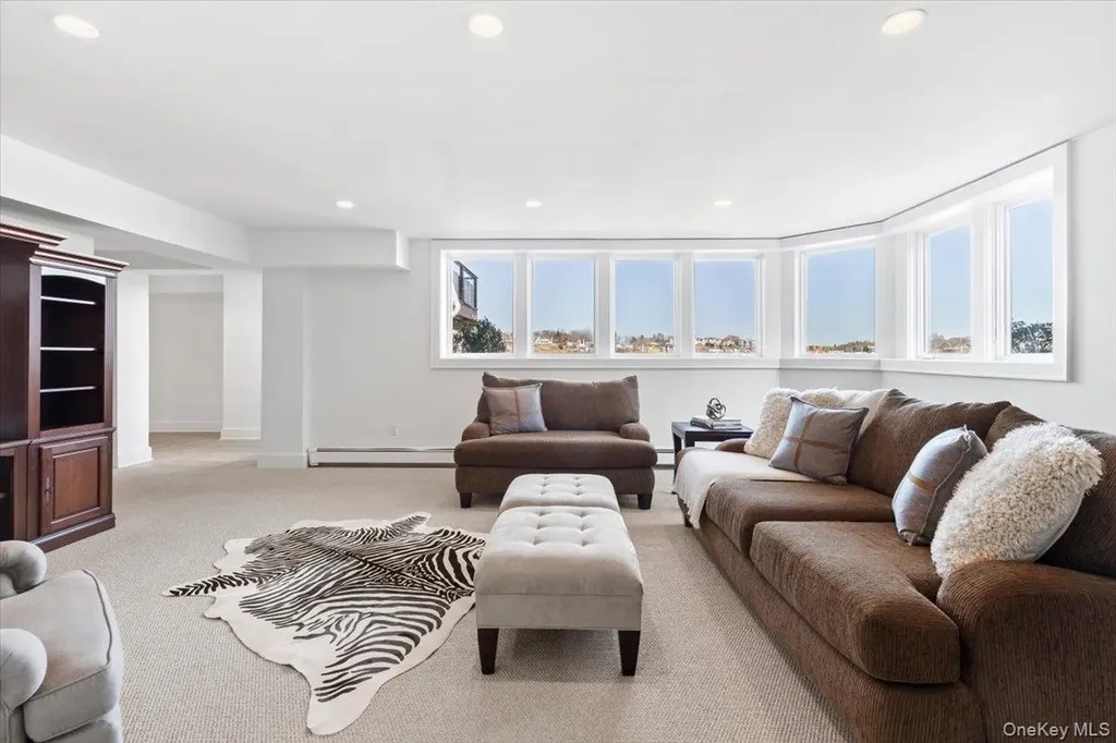 6 North Island Rye NY 10580