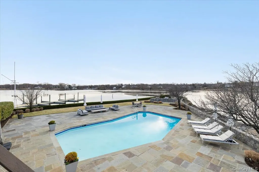 6 North Island Rye NY 10580