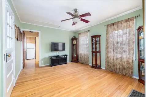 11 Bellport Road Sound Beach NY 11789