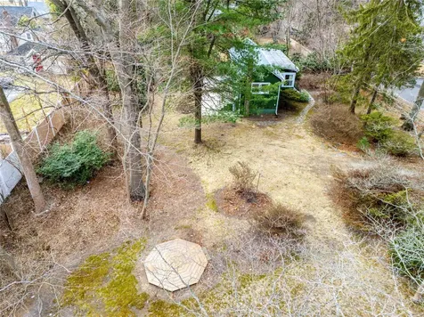 11 Bellport Road Sound Beach NY 11789