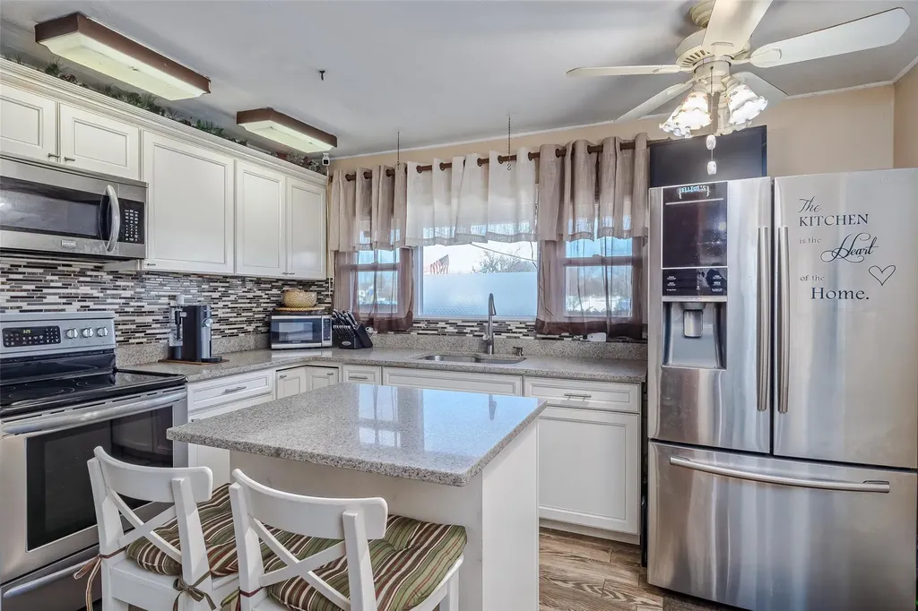 12 Springtime Lane E Levittown NY 11756