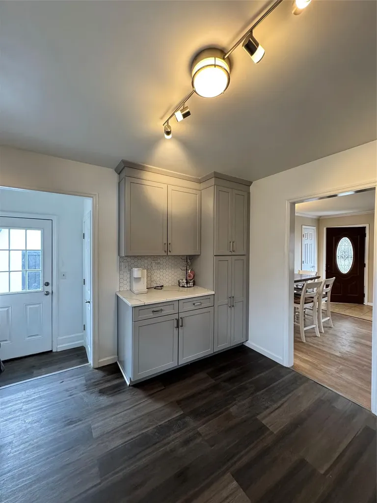 22 Putnam Road Fishkill NY 12524