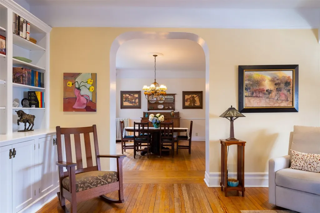 39 Rossmore Avenue Bronxville NY 10708