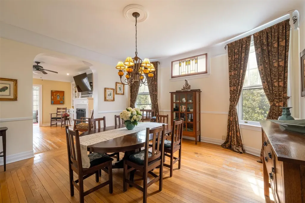 39 Rossmore Avenue Bronxville NY 10708