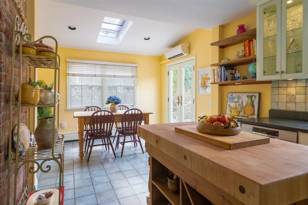 39 Rossmore Avenue Bronxville NY 10708