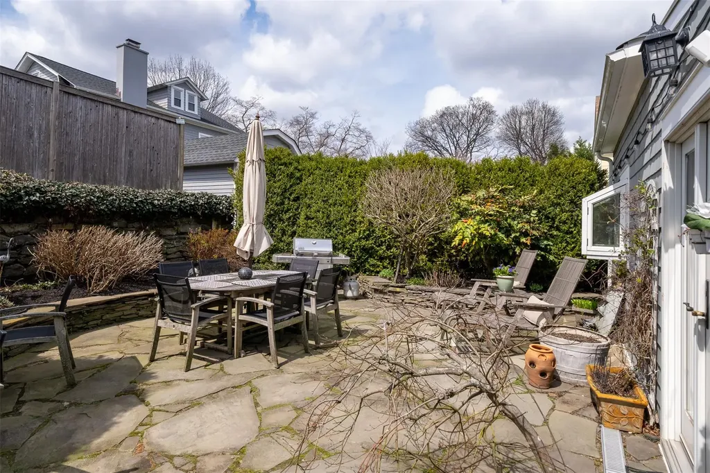 39 Rossmore Avenue Bronxville NY 10708