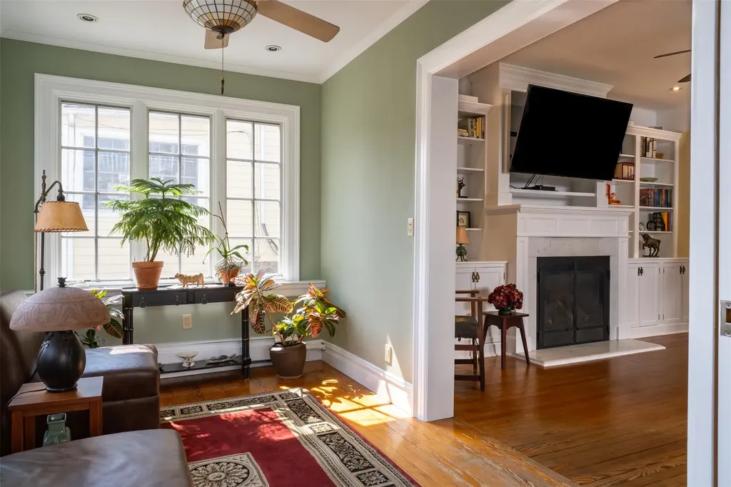 39 Rossmore Avenue Bronxville NY 10708