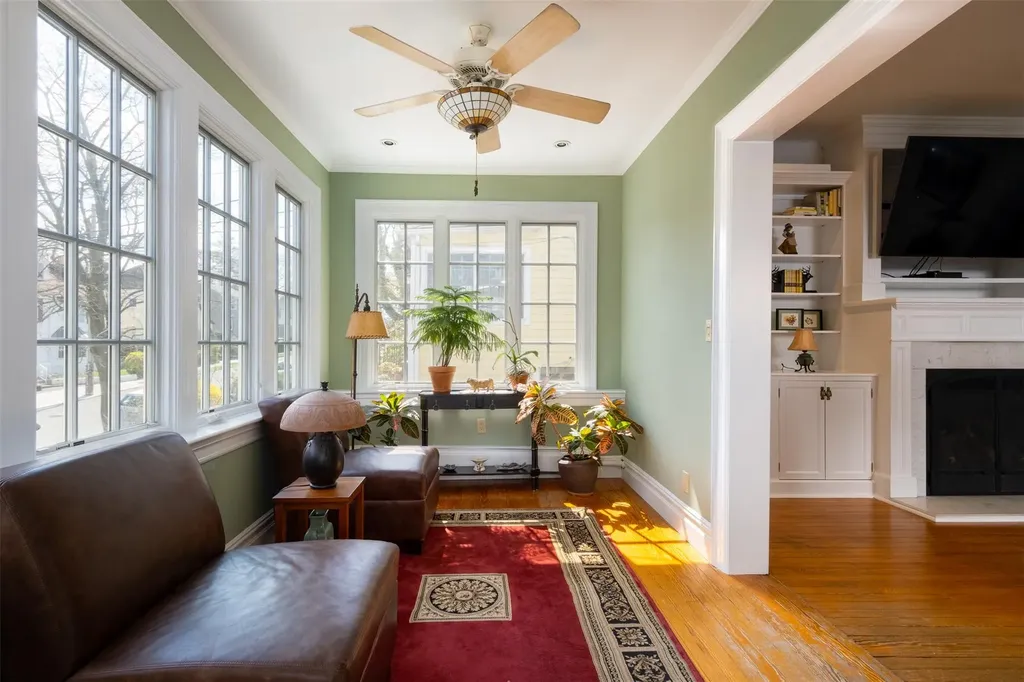 39 Rossmore Avenue Bronxville NY 10708