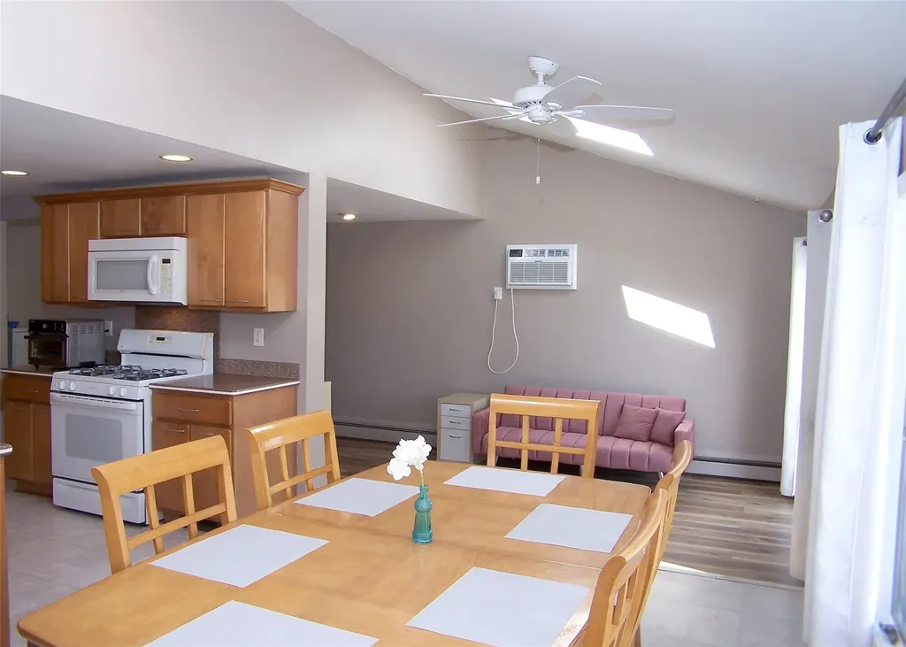 71 Rose Place Selden NY 11784